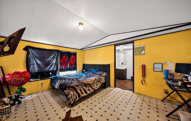 4434  Tiera, Von Ormy, TX 78073 — photo 10