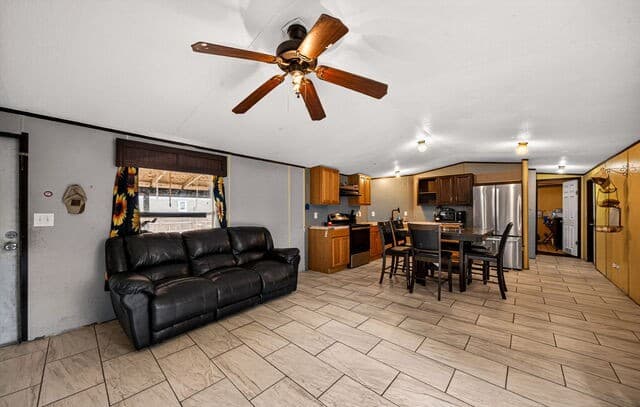 4434  Tiera, Von Ormy, TX 78073 — photo 3