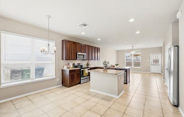 4606  Acclaim Ct, San Antonio, TX 78244 — photo 7