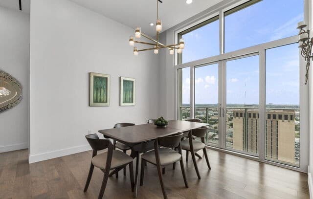 123  Lexington Unit APT 1703, San Antonio, TX 78205 — photo 10