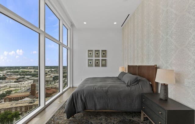 123  Lexington Unit APT 1703, San Antonio, TX 78205 — photo 20