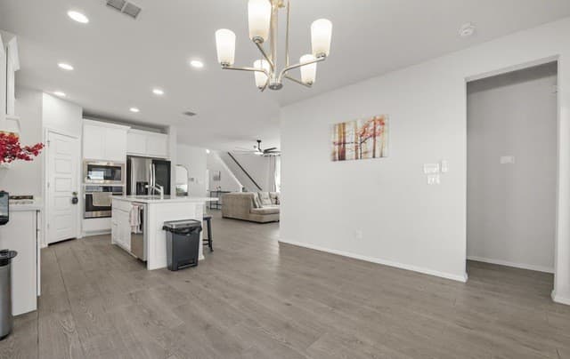 9329  Trestle Crk, San Antonio, TX 78254 — photo 12