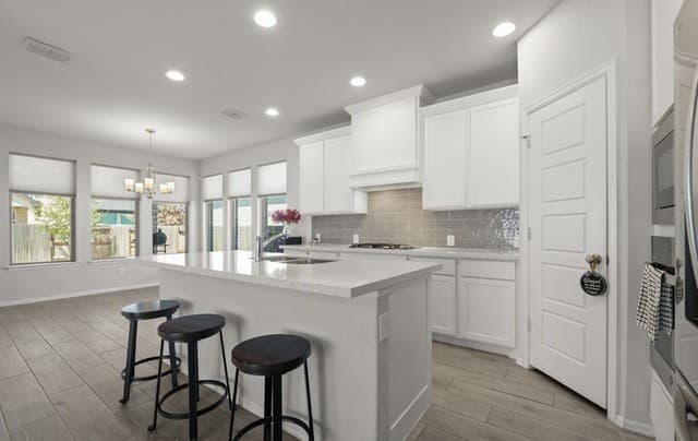 9329  Trestle Crk, San Antonio, TX 78254 — photo 7