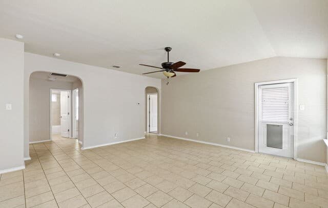 14037  Shivers CV, San Antonio, TX 78254 — photo 11