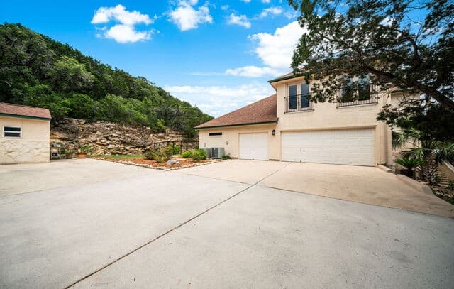 17431  Helotes Springs, Helotes, TX 78023 — photo 6