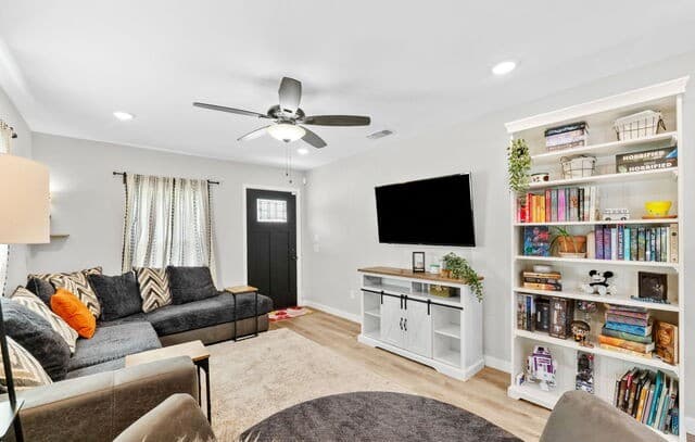 248  Wingate Ave, San Antonio, TX 78204 — photo 4