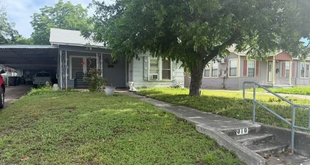 310 W Southcross Blvd