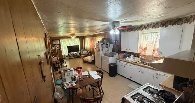 310 W Southcross Blvd, San Antonio, TX 78221 — photo 6