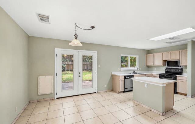 9406  Silverfeather, San Antonio, TX 78254 — photo 9