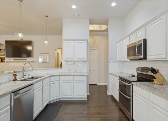 2510 Somerall, San Antonio, TX 78248 — photo 9