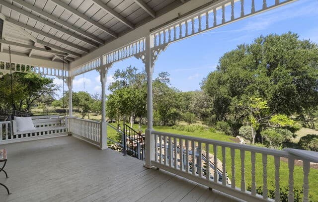 112 N.  River Bend Road, Comfort, TX 78013 — photo 10