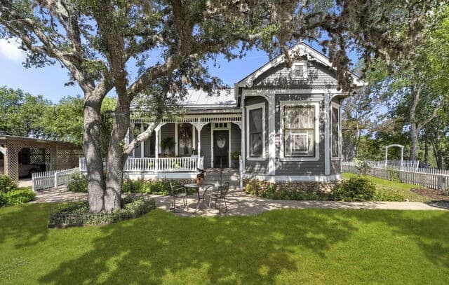 112 N.  River Bend Road, Comfort, TX 78013 — photo 7