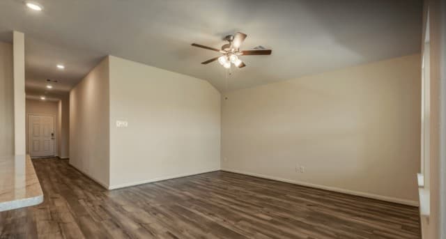 6442  Comanche Moon, San Antonio, TX 78233 — photo 4
