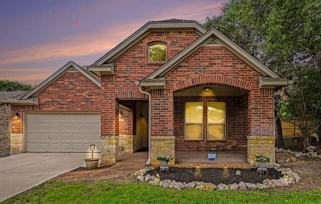 4739 Becker Vine