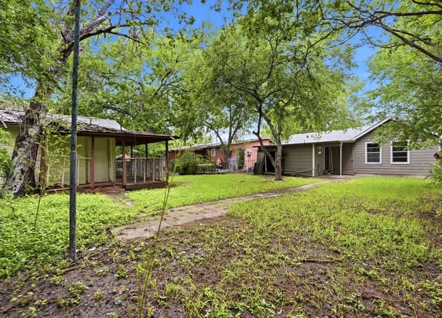 720  Chickering Ave, San Antonio, TX 78210 — photo 22