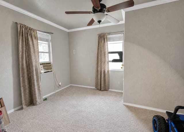 402  Chipinque, San Antonio, TX 78237 — photo 8