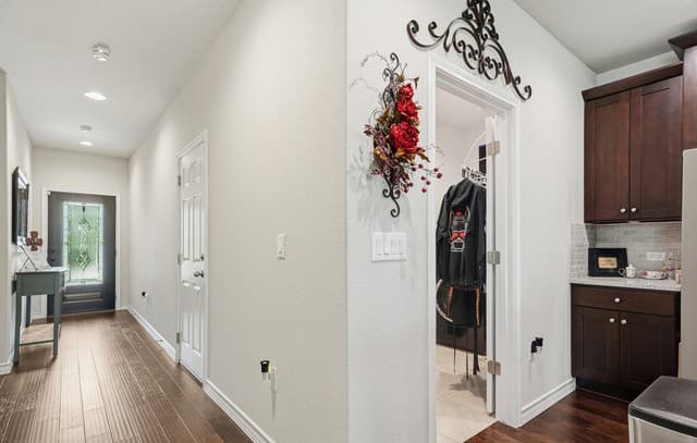 11926  Double Barrel, San Antonio, TX 78254 — photo 4
