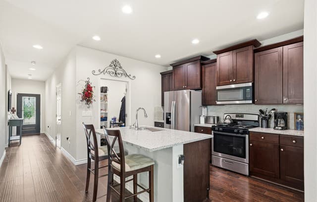 11926  Double Barrel, San Antonio, TX 78254 — photo 5