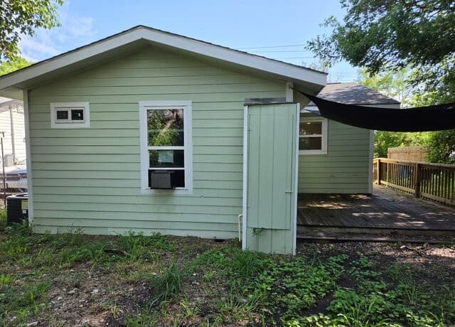 507 Rotary, San Antonio, TX 78202 — photo 11