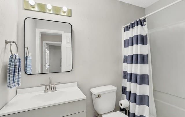 8790  Ridge Mile Dr, San Antonio, TX 78239 — photo 18