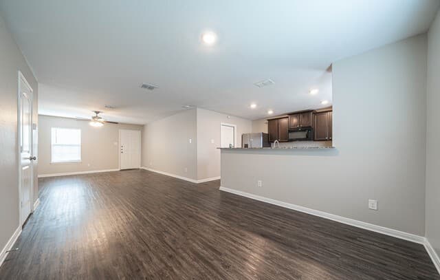 11803 Claudette, San Antonio, TX 78252 — photo 10