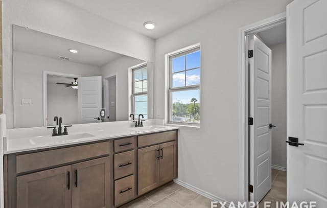285  W Quill Dr Building 15, San Antonio, TX 78228 — photo 13