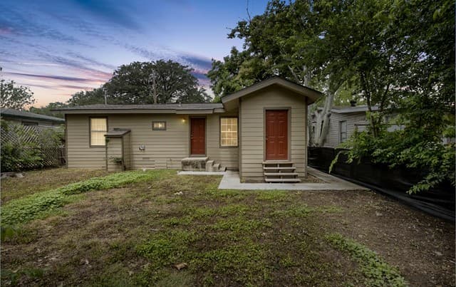 116 Ricardo St