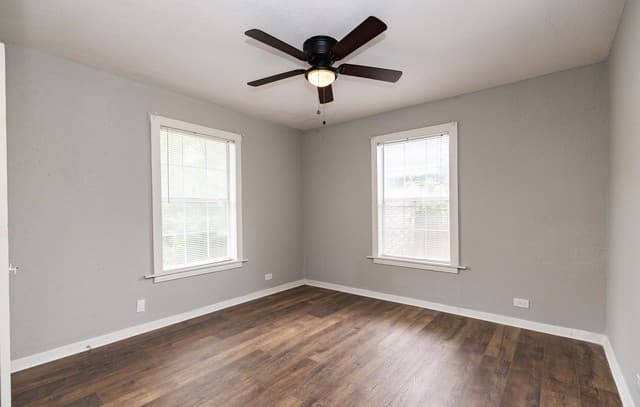 116  Ricardo St, San Antonio, TX 78237 — photo 11