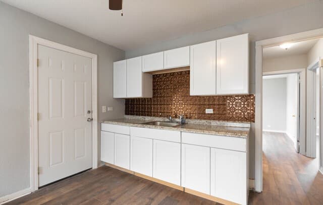 116  Ricardo St, San Antonio, TX 78237 — photo 6