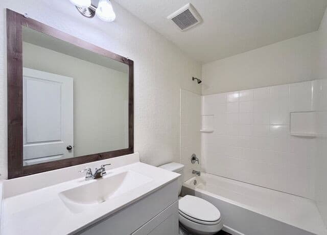 5322  Flying Hooves, San Antonio, TX 78222 — photo 21