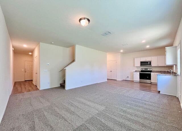 5322  Flying Hooves, San Antonio, TX 78222 — photo 6