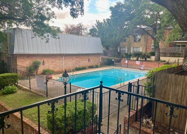 6718  Callaghan Rd Unit 515, San Antonio, TX 78229 — photo 10