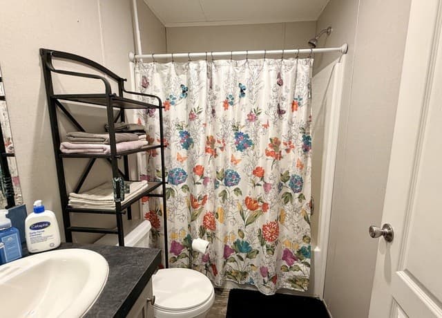 1510  Waltom Ave, Jourdanton, TX 78027 — photo 3