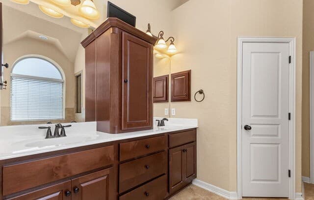 1017  Georgia Mae, Schertz, TX 78154 — photo 12