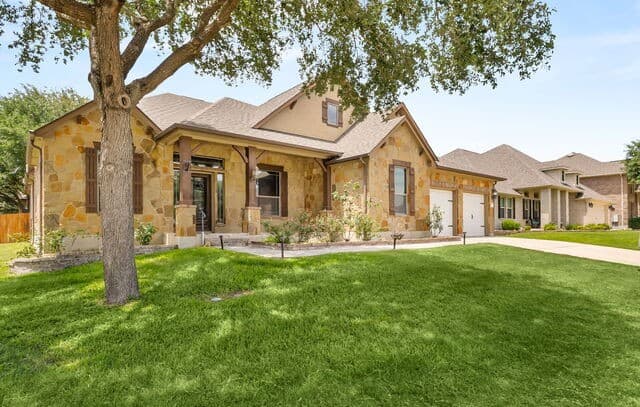 1017  Georgia Mae, Schertz, TX 78154 — photo 2