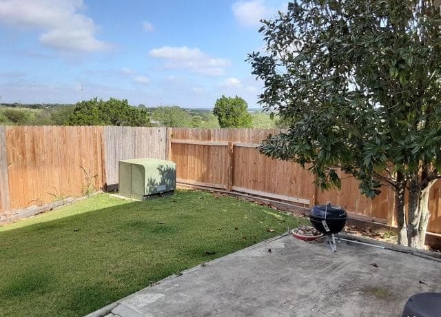 7307  Tamburo Trl, San Antonio, TX 78266 — photo 2
