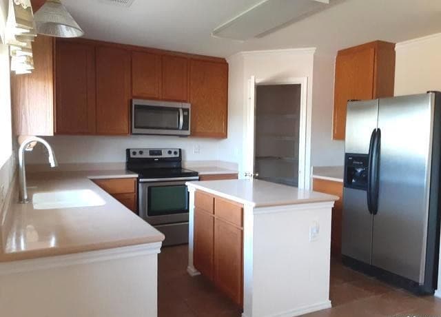7307  Tamburo Trl, San Antonio, TX 78266 — photo 9