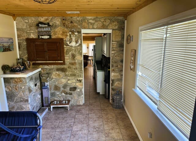 330  Private Road 2610, Mico, TX 78056 — photo 10