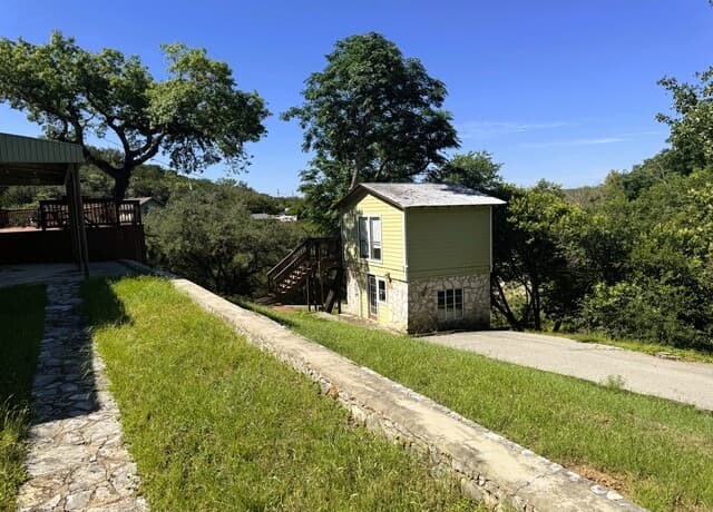330  Private Road 2610, Mico, TX 78056 — photo 5