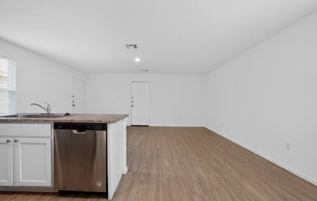 8272  Piedra Medina, San Antonio, TX 78252 — photo 11
