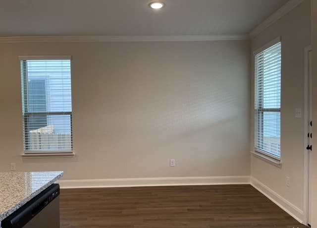 2206  Sandlewood Cove Unit 102, San Antonio, TX 78245 — photo 9