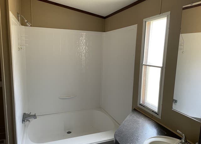 224  Oak View Dr, La Vernia, TX 78121 — photo 8