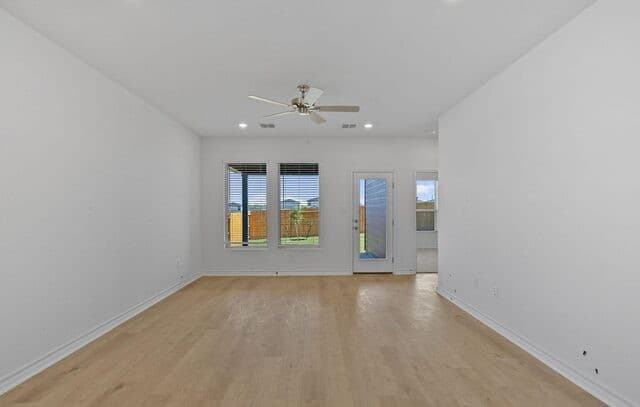 4958  Miagave, San Antonio, TX 78222 — photo 4