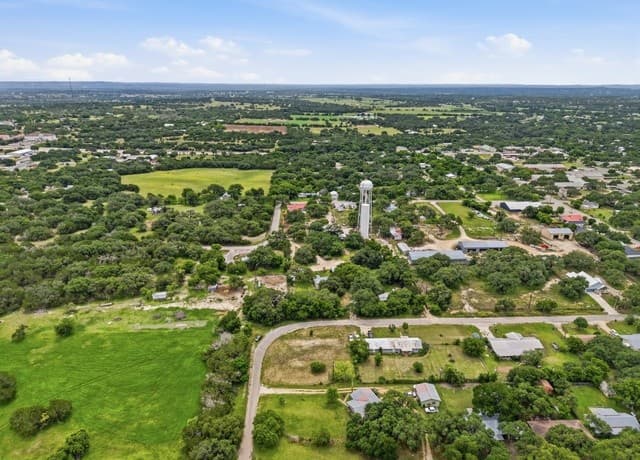 1429  Greenlawn Pkwy, Blanco, TX 78606 — photo 10
