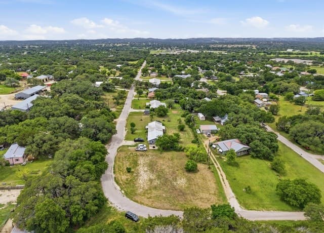 1429  Greenlawn Pkwy, Blanco, TX 78606 — photo 13