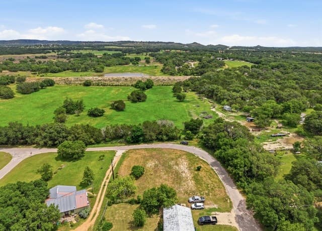 1429  Greenlawn Pkwy, Blanco, TX 78606 — photo 17