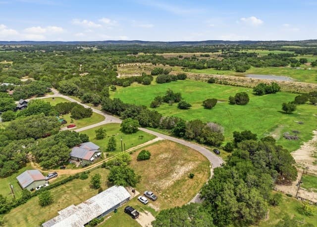 1429  Greenlawn Pkwy, Blanco, TX 78606 — photo 18