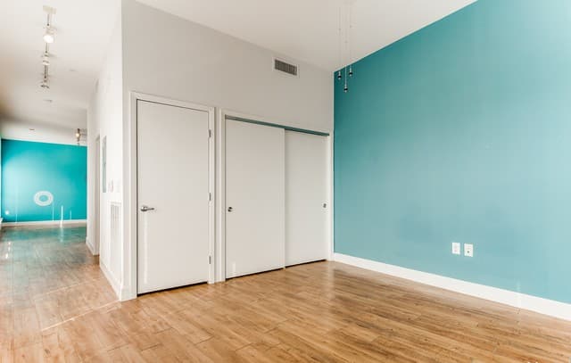 1401 S Flores St Unit 300, San Antonio, TX 78204 — photo 7