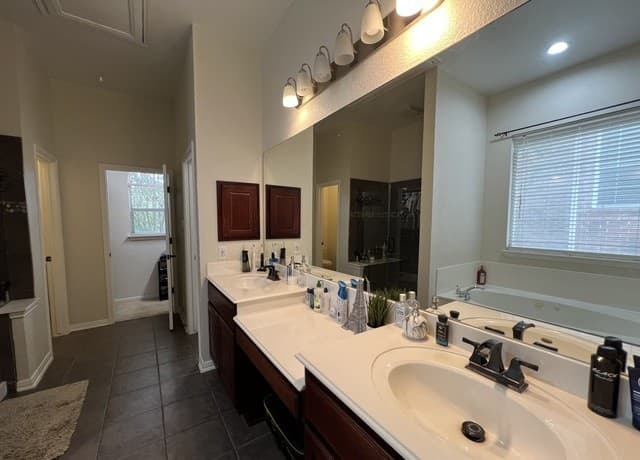 1346  Desert Link, San Antonio, TX 78254 — photo 12