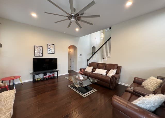 1346  Desert Link, San Antonio, TX 78254 — photo 9